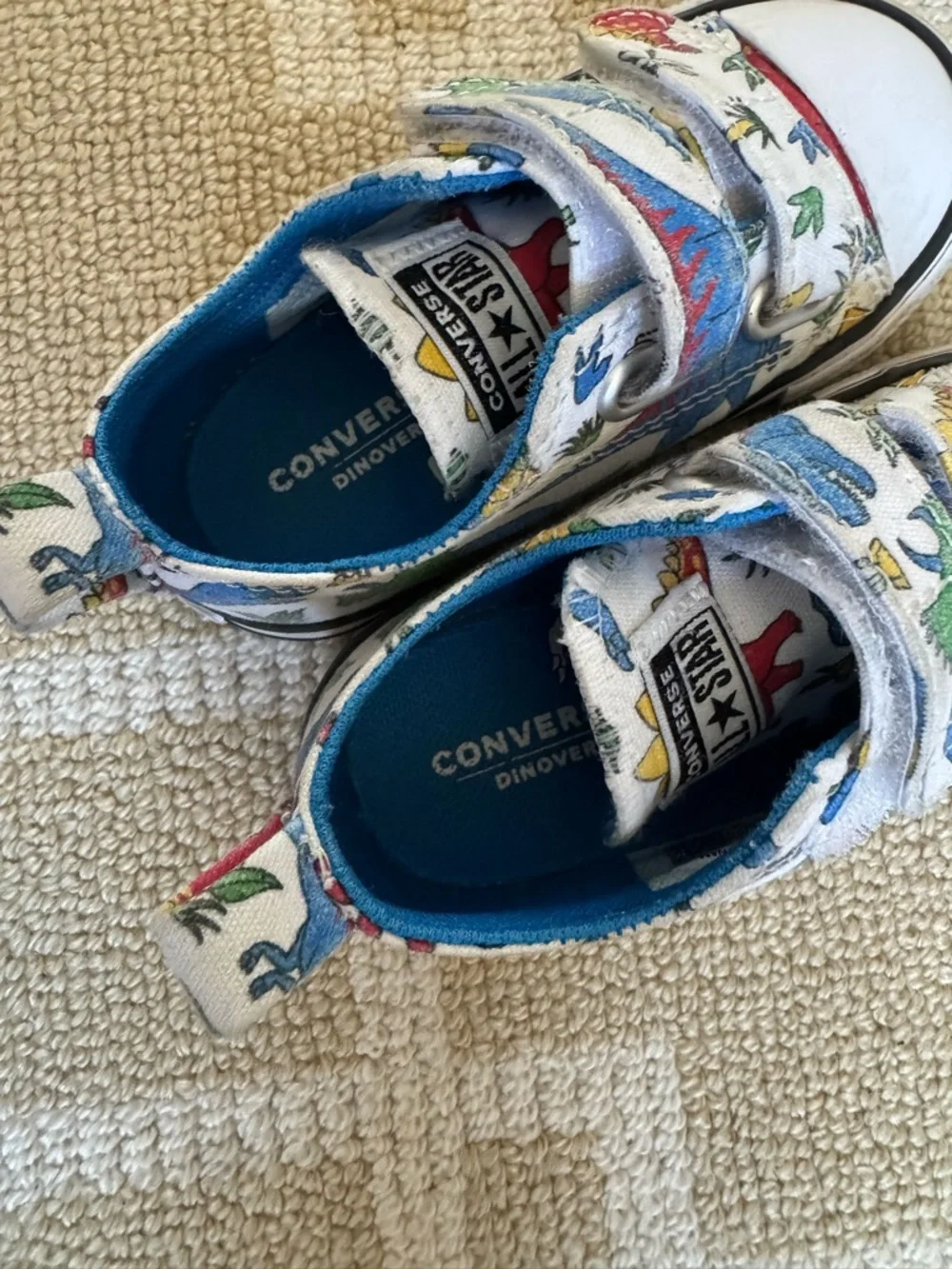 Converse Dino Print Velcro Sneakers Canvas Low Top Multicolor Size 6 Infant